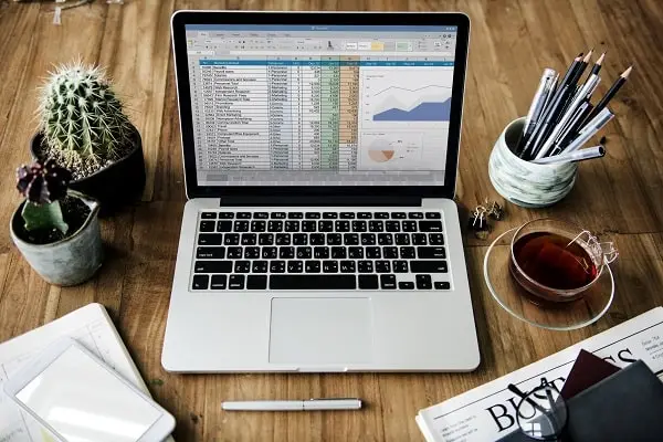 O que vender para ganhar dinheiro com pouco investimento: 15 ideias reais para começar hoje 3 controle de gastos pequenos nego